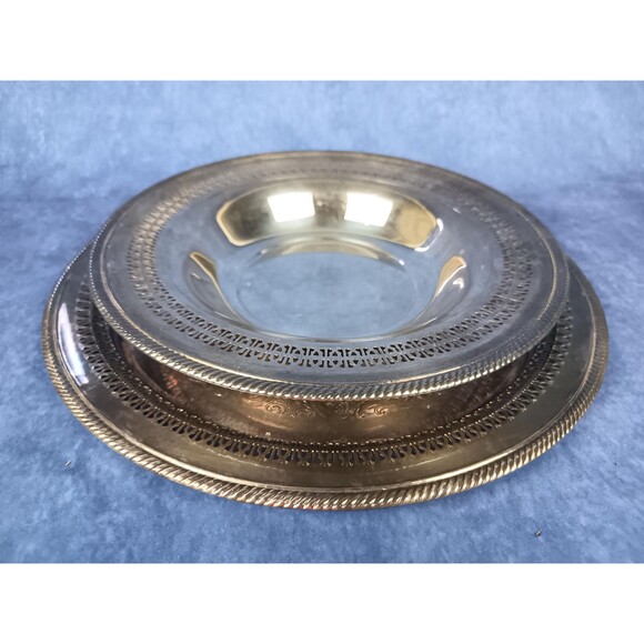 WM Rogers Silverplate Large Serving Bowl And Serving Tray Set Perforated Edges - Picture 2 of 10